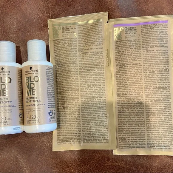 Schwarzkopf professional BlondeMe sample kits -3 kits. Unopened. Sealed packages - Picture 2 of 4